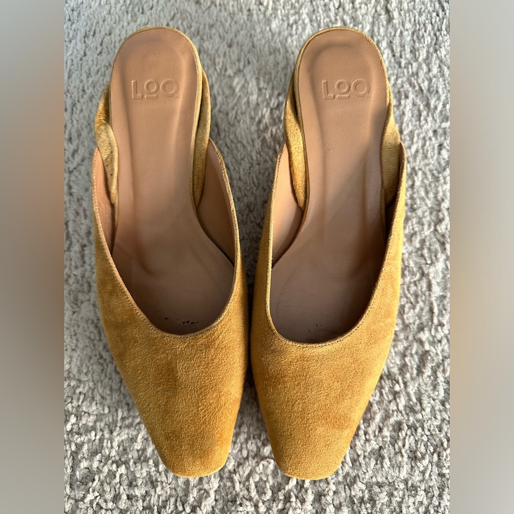 LOQ sling back suede kitten heels / mules